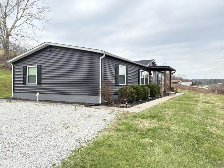 12160 Maysville Williams Road, Logan, OH 43138 - #2