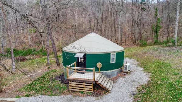 26702 E Fork Road, Laurelville, OH 43135