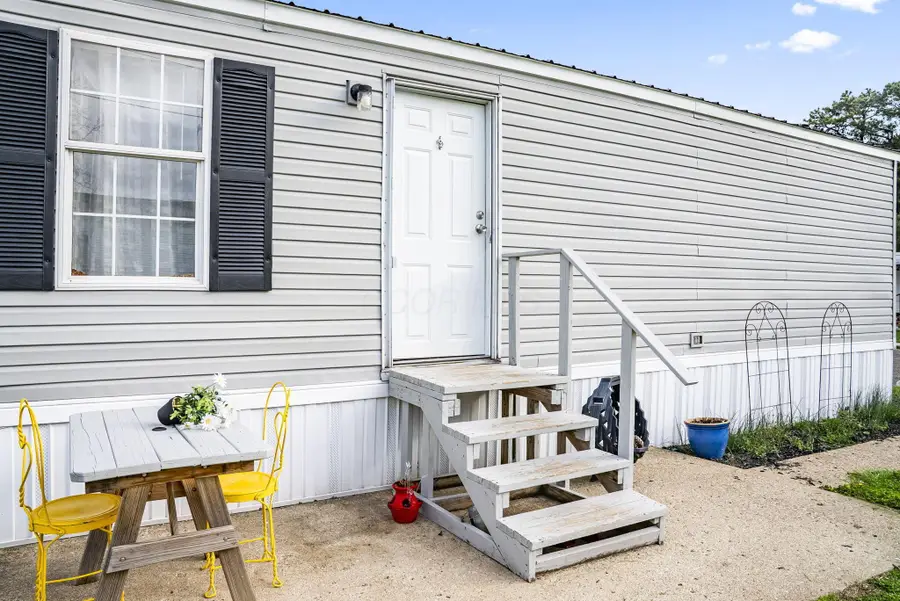 114 Evergreen Avenue, Circleville, OH 43113 - #2