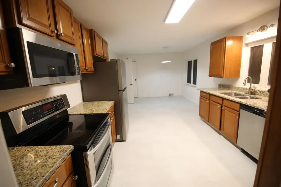 3191 E Broad Street, Columbus, OH 43209 - #3