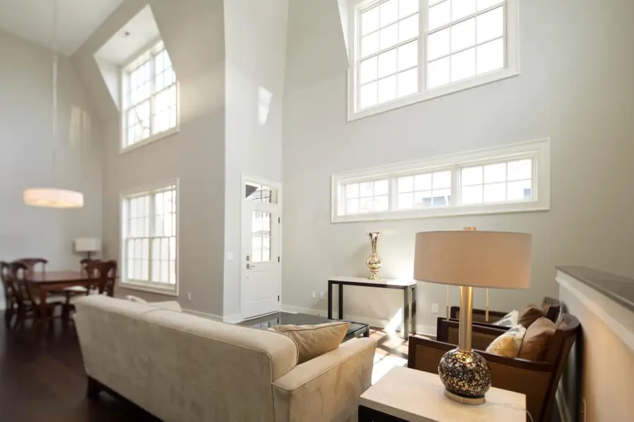 84 N 6th Street, Columbus, OH 43215 - #3