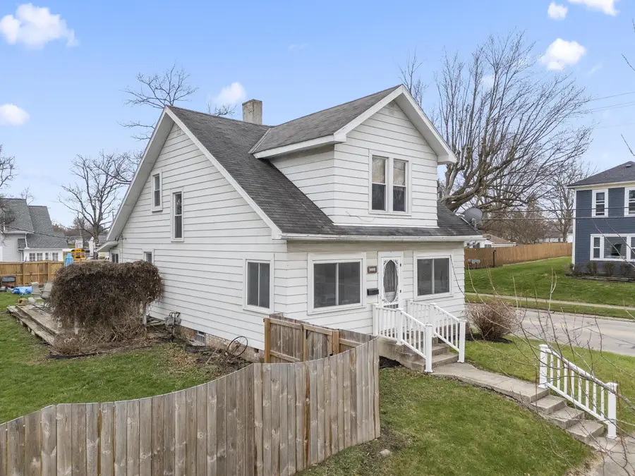 333 W 9th Street, Marysville, OH 43040 - #2