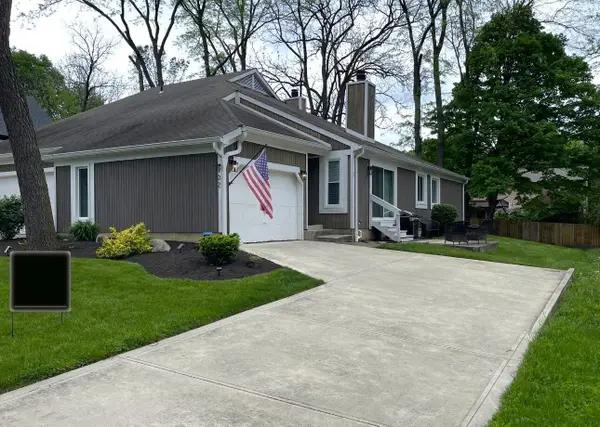 902-904 Bluffway Drive, Columbus, OH 43235