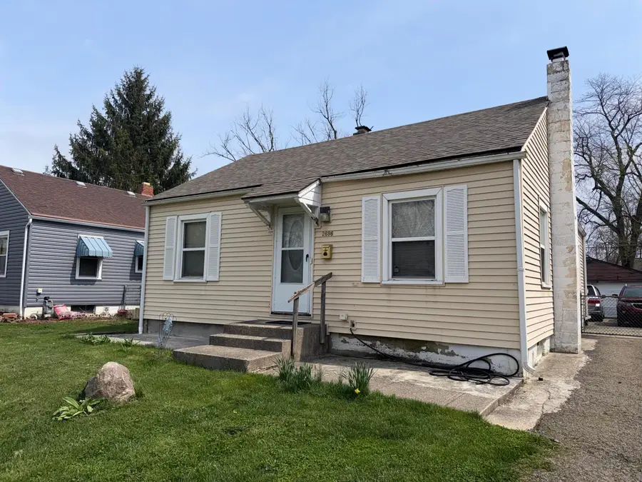 2696 Grasmere Avenue, Columbus, OH 43211 - #3