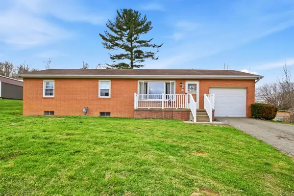 27 Marshdale Road, Zanesville, OH 43701