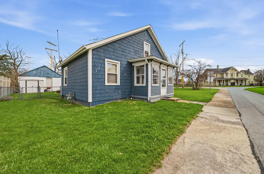 68 S West Street, West Jefferson, OH 43162 - #2