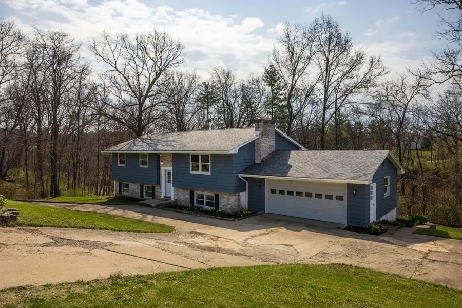 25 Angela Drive, Athens, OH 45701 - #2