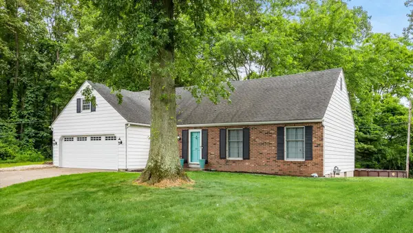 151 Pine Village Drive, Granville, OH 43023