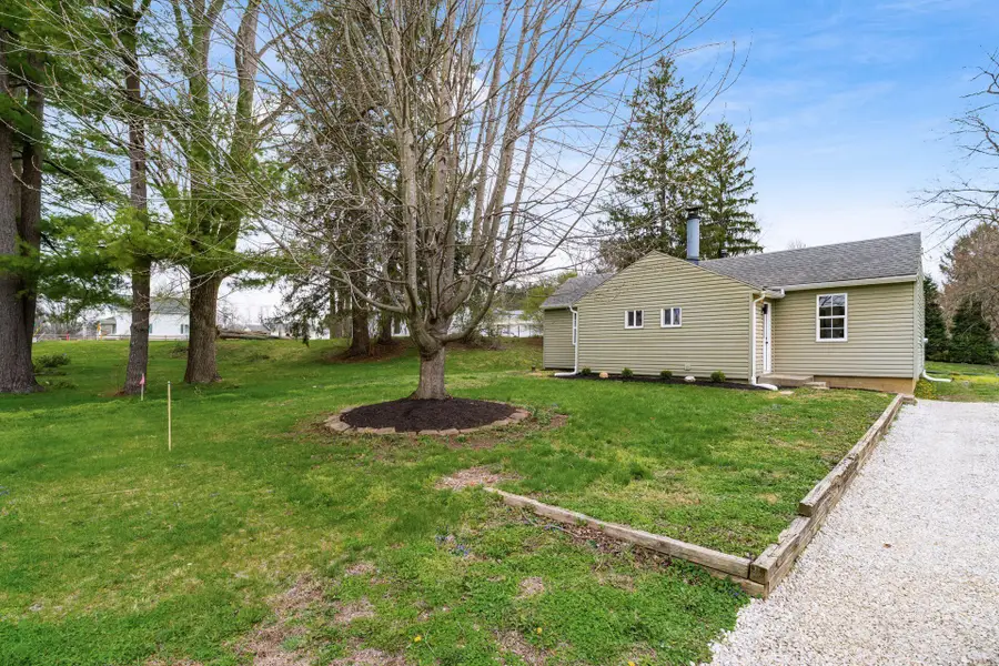 932 Montgomery Road Ne, Newark, OH 43055 - #3