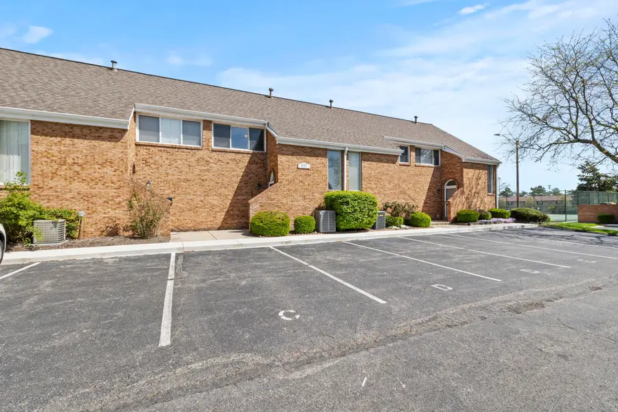 107 W Ticonderoga Drive, Westerville, OH 43081 - #2