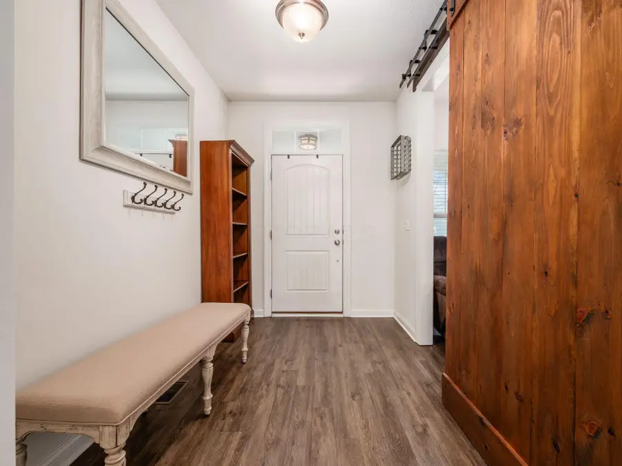 5667 Ballantrae Woods Drive, Dublin, OH 43016 - #2