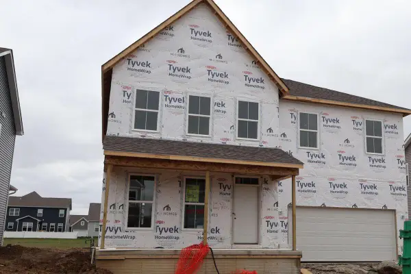 1426 Speedliner Drive, Plain City, OH 43064