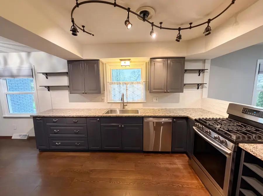 1289 Clubview Boulevard S, Columbus, OH 43235 - #2