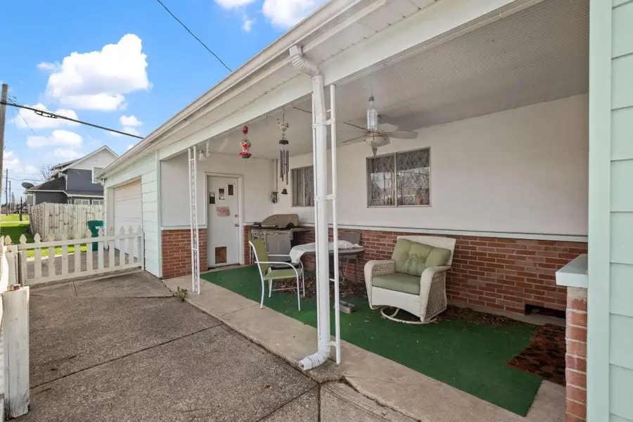 4345 Mathews Avenue, Obetz, OH 43207 - #3