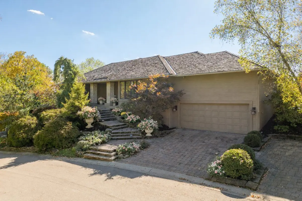 5794 Saint Anns Court, Dublin, OH 43017 - #1