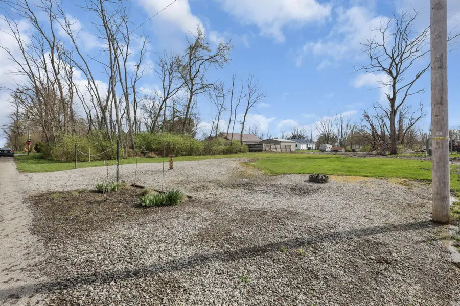 13090 Maple Road Ne, Thornville, OH 43076 - #2