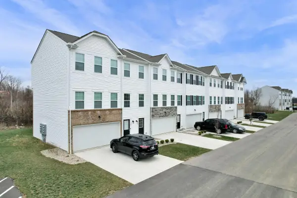 123 Coyote Willow Drive, Reynoldsburg, OH 43068