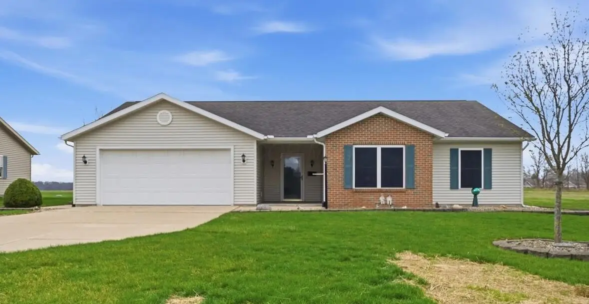 1331 E Beal Avenue, Bucyrus, OH 44820 - #1