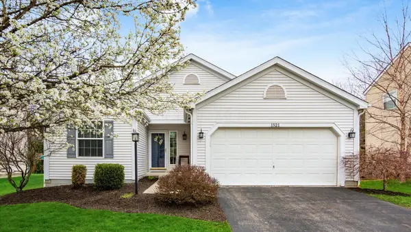 1521 W Quail Run Drive, Newark, OH 43055