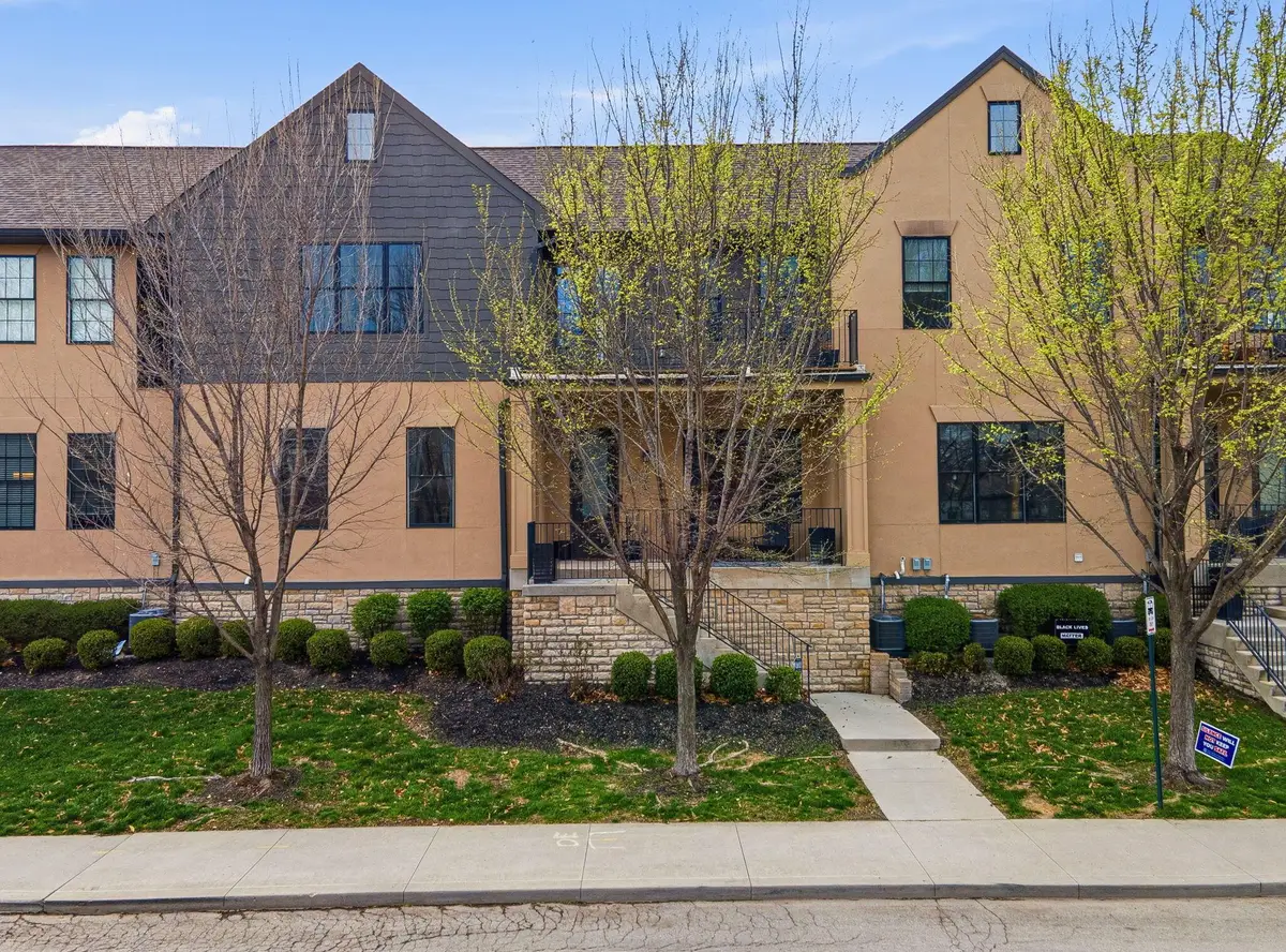 225 S Ohio Avenue, Columbus, OH 43205 - #1