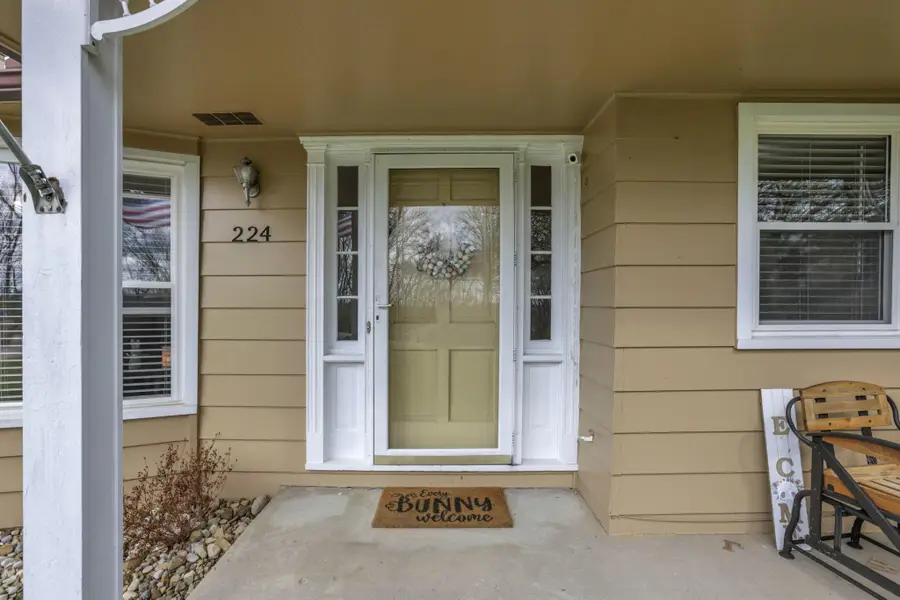 224 Brentwood Drive Ne, Newark, OH 43055 - #3