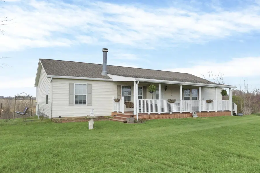 35680 Township Road 72, Frazeysburg, OH 43822 - #2