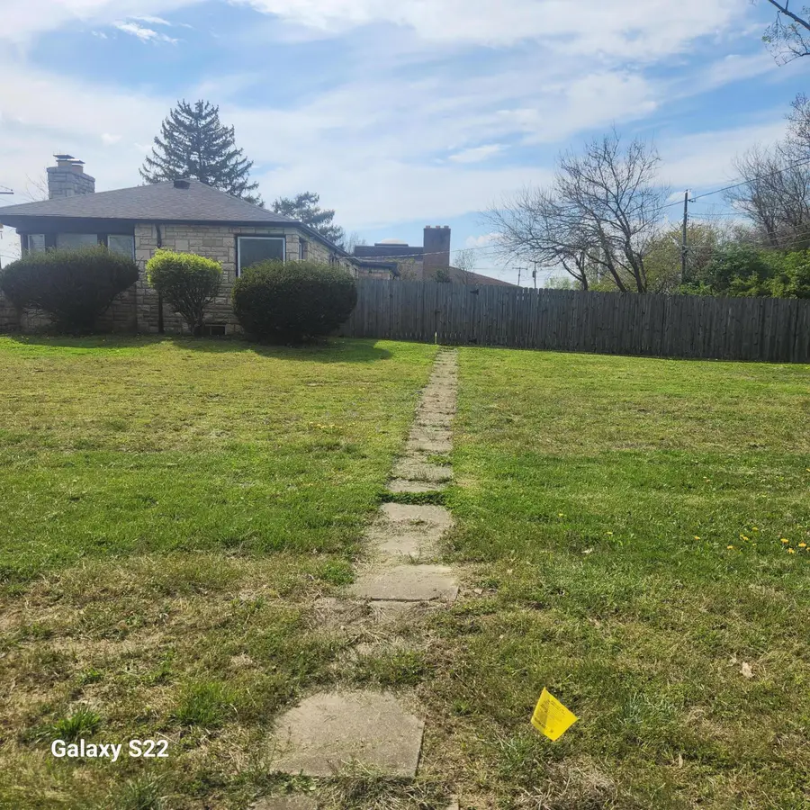3270 E Livingston Avenue, Columbus, OH 43227 - #3