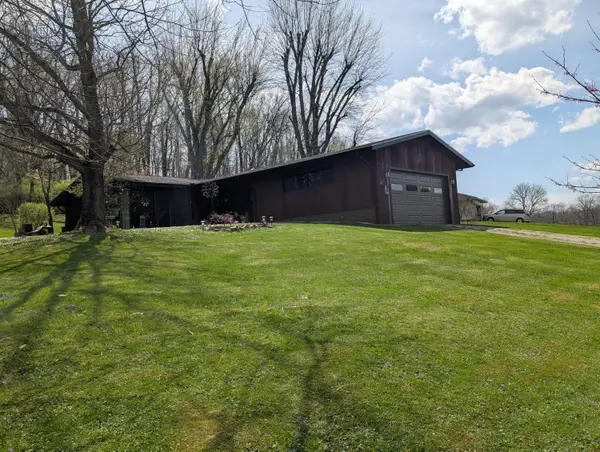 228 Crowley Drive, Roseville, OH 43777