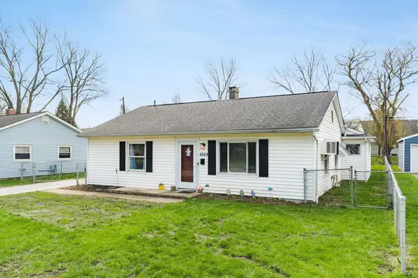 4849 Hillcrest Street S, Hilliard, OH 43026