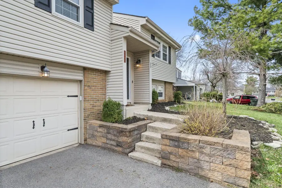 6645 Brock Street, Dublin, OH 43017 - #2