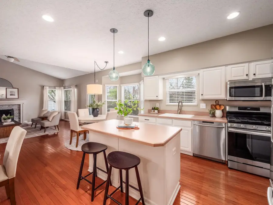 184 Stamford Drive, Powell, OH 43065 - #3