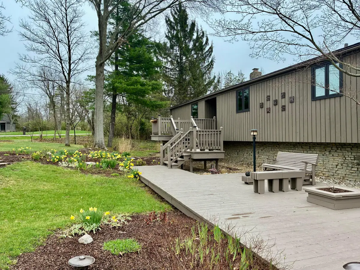 5095 Lakeview Drive, Powell, OH 43065 - #1