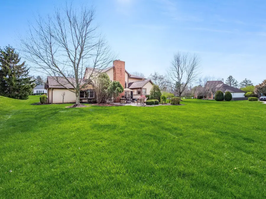 13355 Waterton Drive, Pickerington, OH 43147 - #2