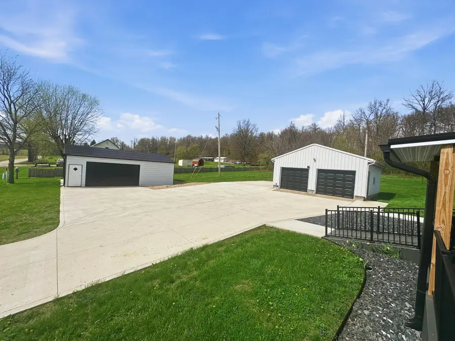 3227 State Route 37 E, Junction City, OH 43748 - #2