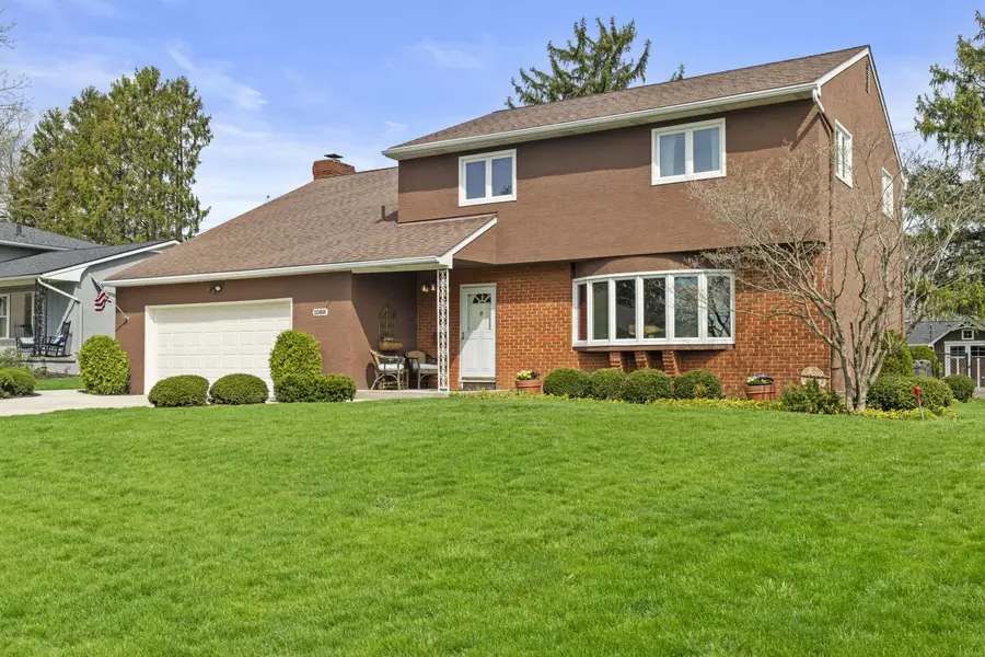 1088 Parkleigh Road, Columbus, OH 43220 - #2