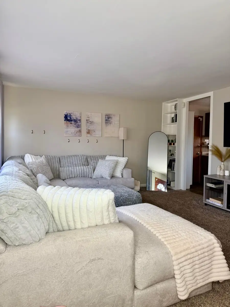 1450 Blaine Drive, Columbus, OH 43227 - #3