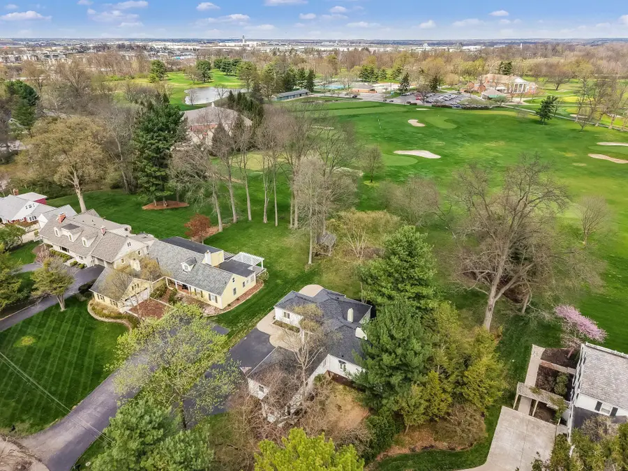 328 Fairway Circle, Whitehall, OH 43213 - #2