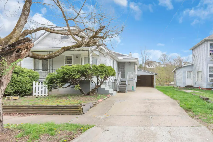 140 S Valley Street, Corning, OH 43730 - #2