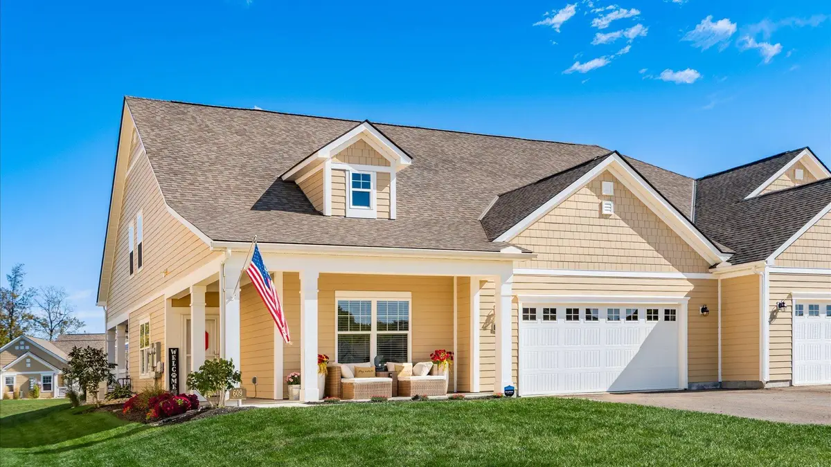 609 Newport Lane, Buckeye Lake, OH 43008 - #1