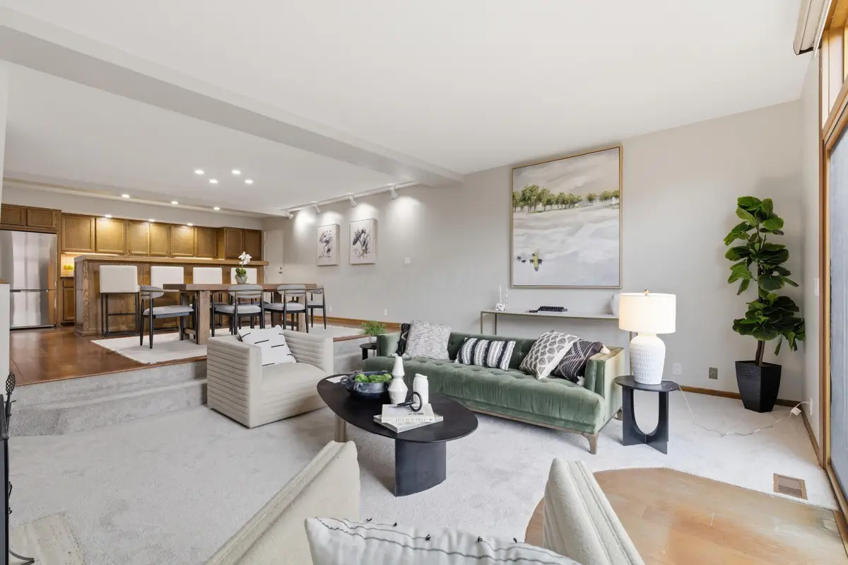 623 Franklin Avenue, Columbus, OH 43215 - #1