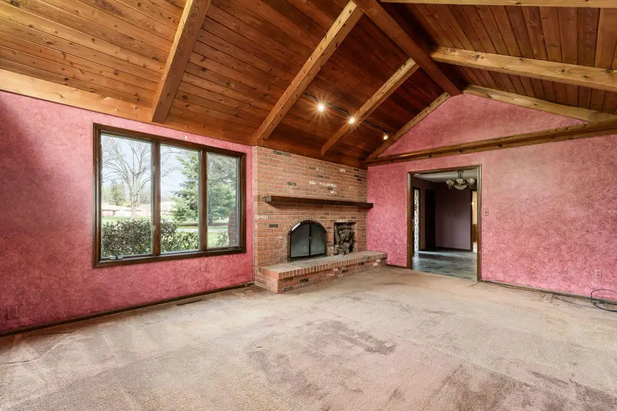 5605 Farms Drive, Columbus, OH 43213 - #2