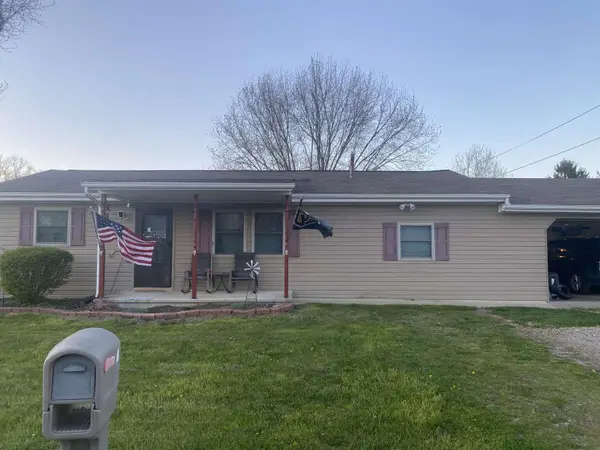 35 Valley View Drive Ne, Newark, OH 43055