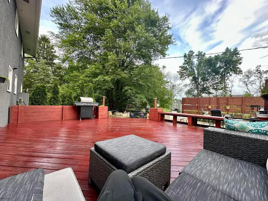 6869 Cedar Brook Place, New Albany, OH 43054 - #2