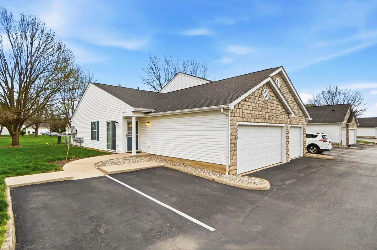 6718 Hamler Drive, Canal Winchester, OH 43110 - #1