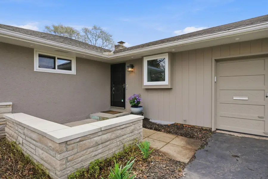 1815 Merriweather Drive, Columbus, OH 43221 - #3