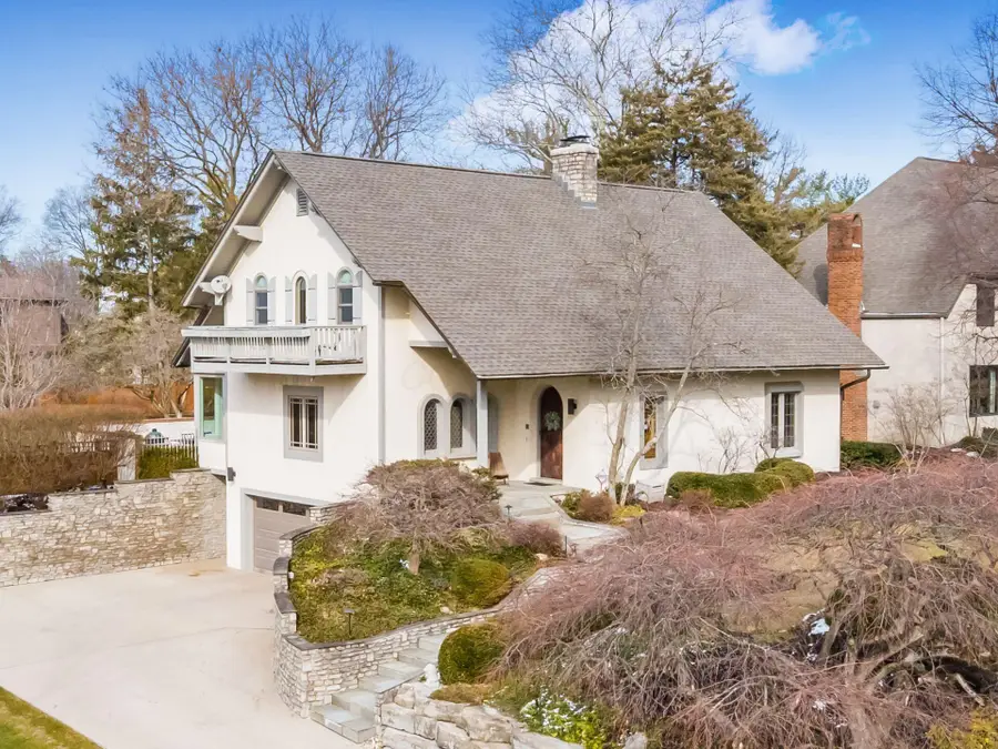 2484 Danvers Court, Columbus, OH 43220 - #2