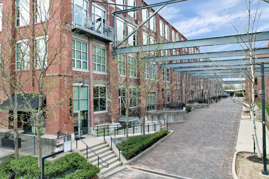 448 W Nationwide Boulevard, Columbus, OH 43215 - #3