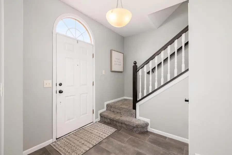 7241 Normanton Drive, New Albany, OH 43054 - #3