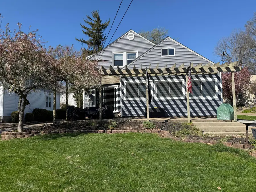 356 Lakeshore Drive W, Hebron, OH 43025 - #2