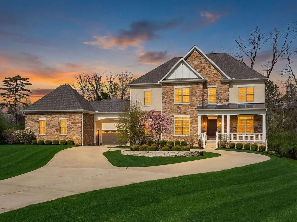 9472 Riverway Run, Powell, OH 43065 - #1